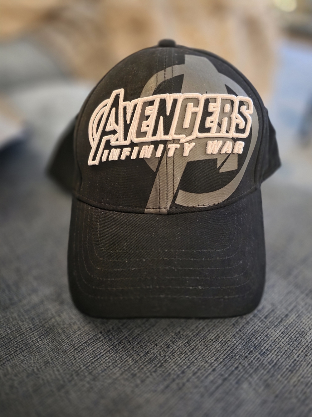 NEW Marvel Avengers Infinity War Black Logo Cap